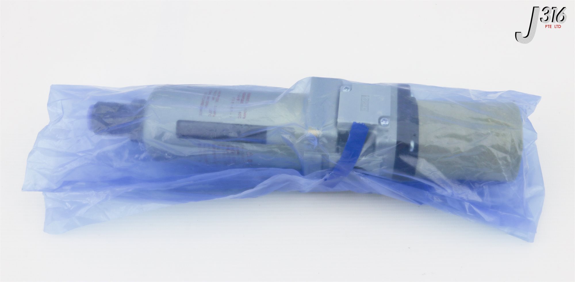 31424 SMC FILTER REGULATOR (NEW) AW30-F03D | eBay